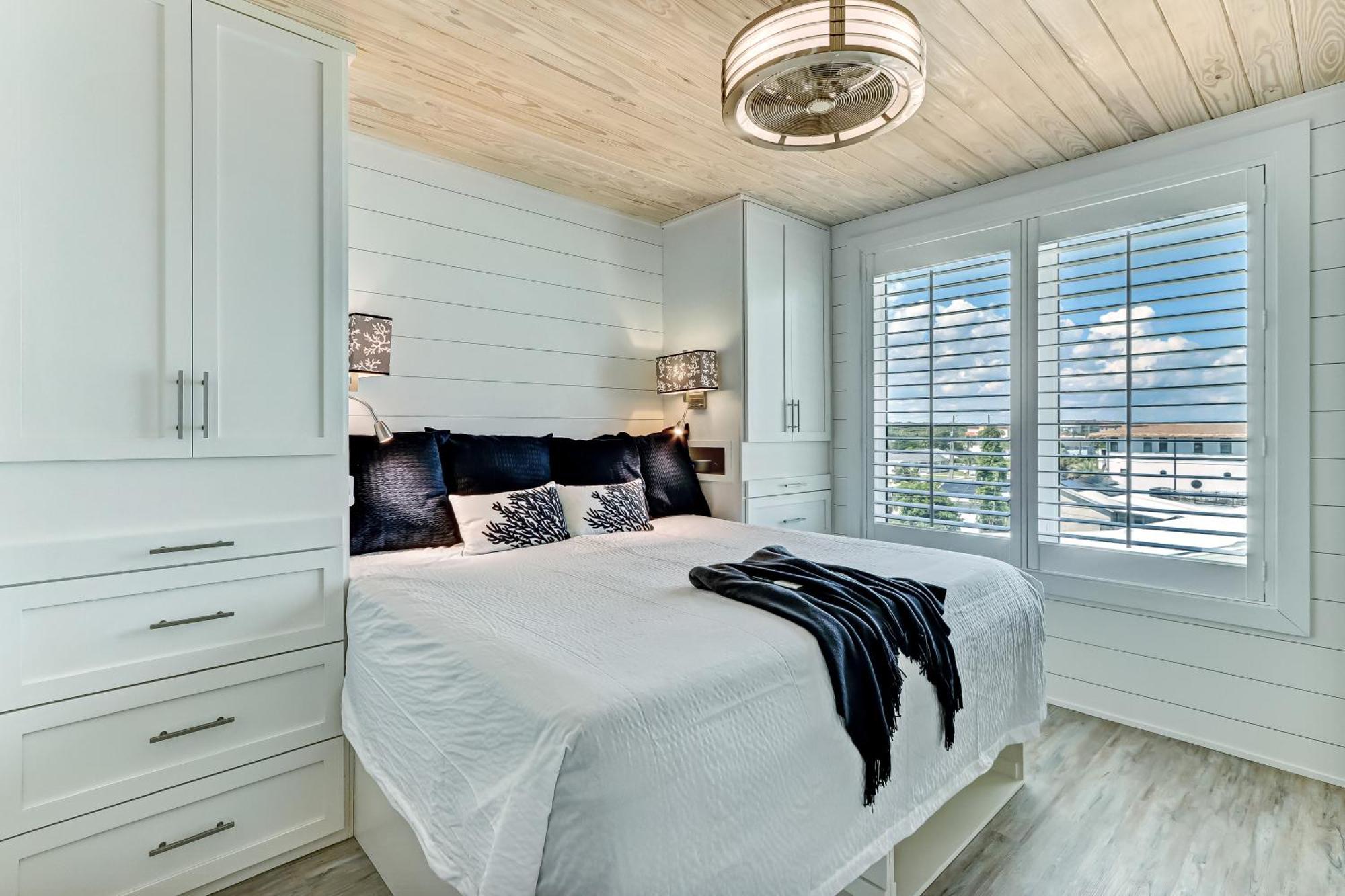226 S Fletcher Ave * Fernandina Beach