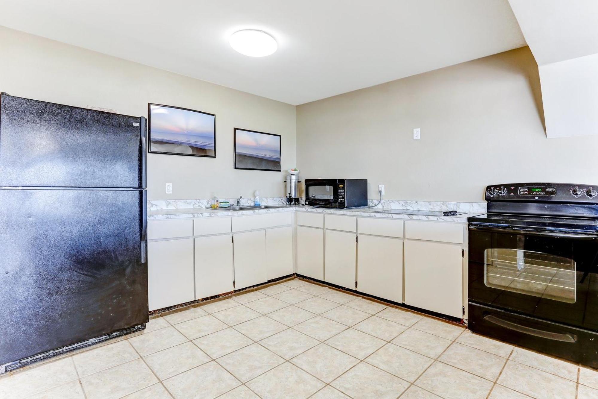 Holiday home Renovated & Beautiful! Enjoy The Amazing Views From Oceanfront With Fishing Pier! 220 Amelia By The Sea *