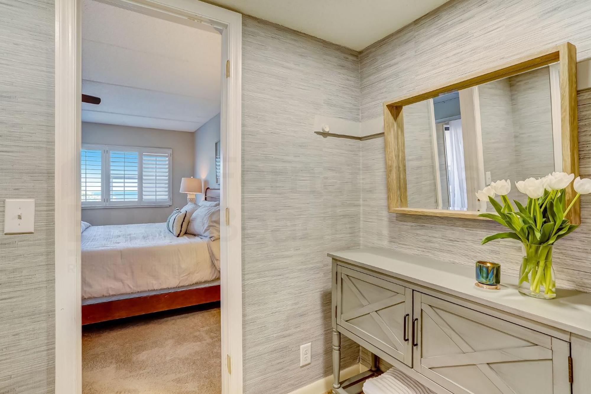 Renovated & Beautiful! Enjoy The Amazing Views From Oceanfront With Fishing Pier! 220 Amelia By The Sea Holiday home