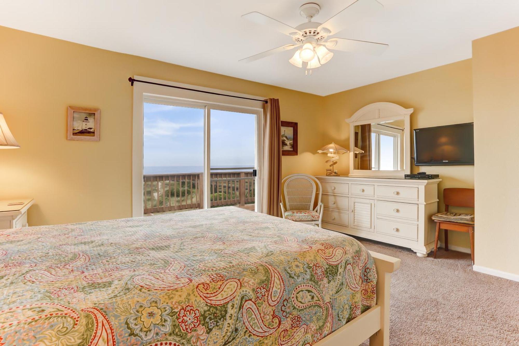 Dog Friendly-enjoy The Sun And Endless Ocean Views From The Upper Deck 2158a S Fletcher Ave * Fernandina Beach