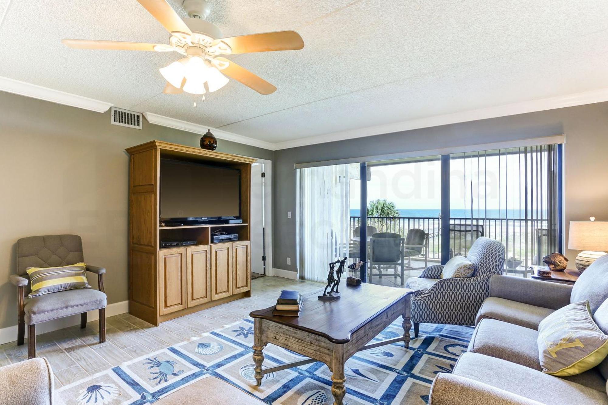 Renovated In Small Quiet Complex. Relaxation Comes Easy Here. One Assigned Parking * Fernandina Beach