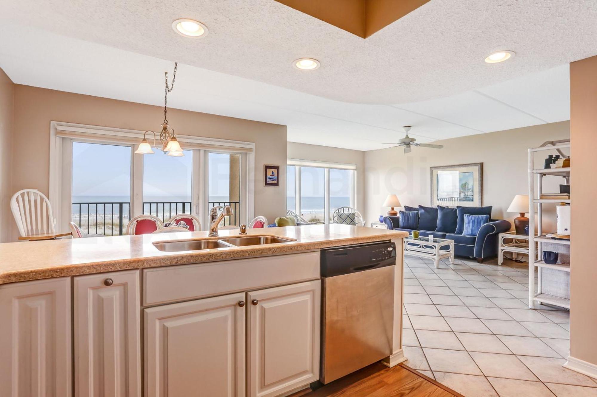 102 Oceans Of Amelia Holiday home
