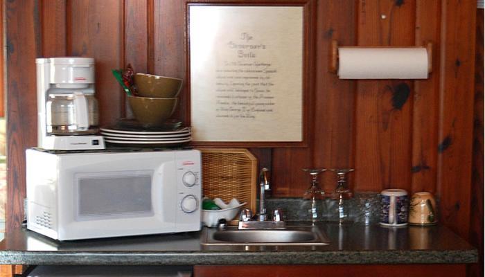 Amelia Oceanfront Hotel 3*