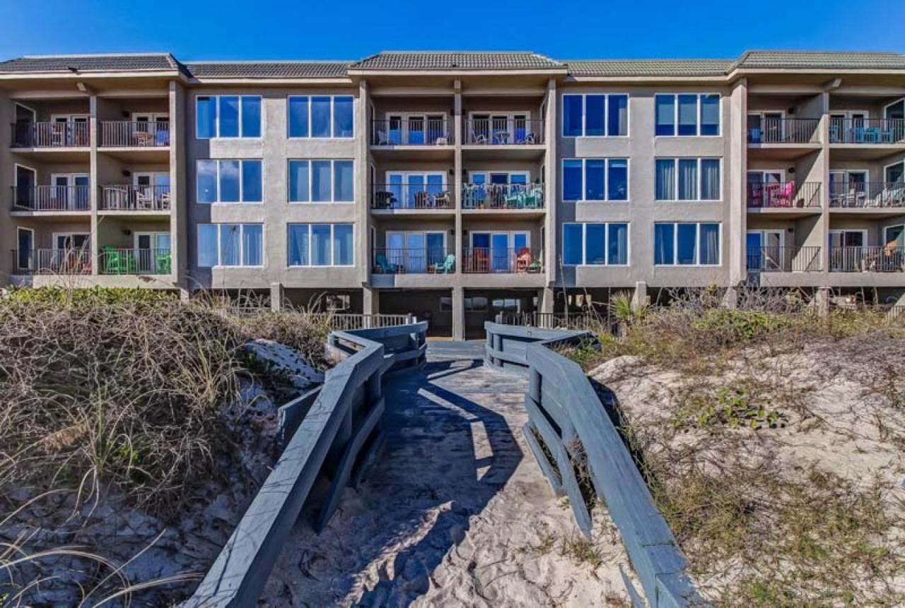 Holiday home Oceans Of Amelia *