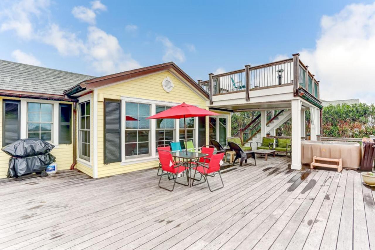333 Ocean Ave *