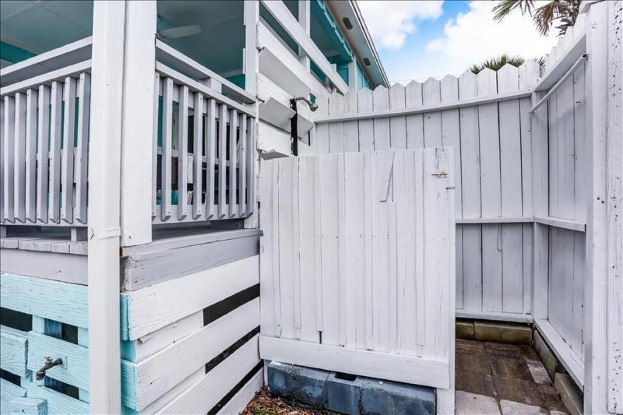 2958 S Fletcher Ave Holiday home