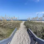 Oceanfront Retreat With A Remarkable View. New!