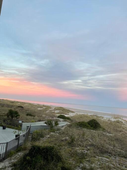 Apartment Oceanfront Retreat With A Remarkable View. New! Fernandina Beach